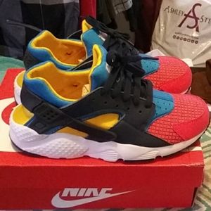 Kids Huaruche Sneakers